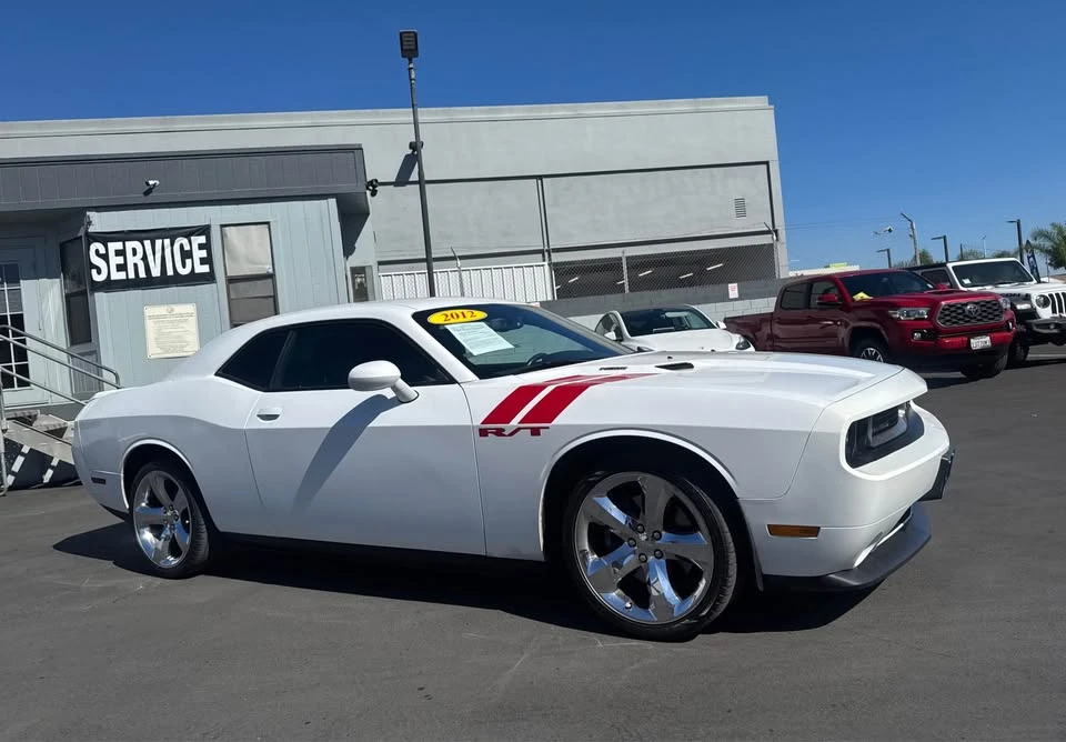 2012 Dodge Challenger 3rd Gen - Image 2 of 10