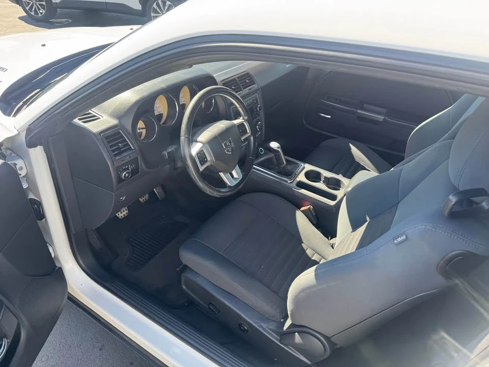 2012 Dodge Challenger 3rd Gen - Image 9 of 10