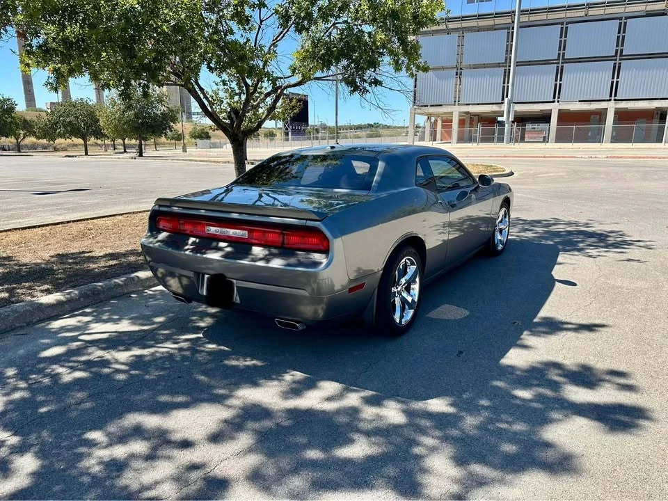 2012 Dodge Challenger 3rd Gen - Image 3 of 10