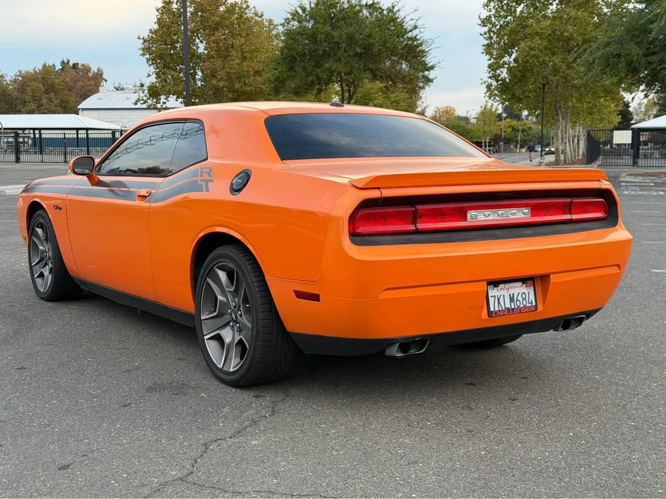 2012 Dodge Challenger 3rd Gen - Image 5 of 11