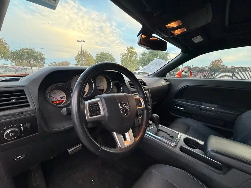 2012 Dodge Challenger 3rd Gen - Image 9 of 11