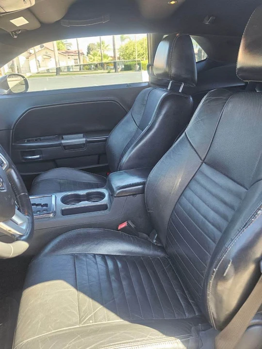 2012 Dodge Challenger 3rd Gen - Image 11 of 17