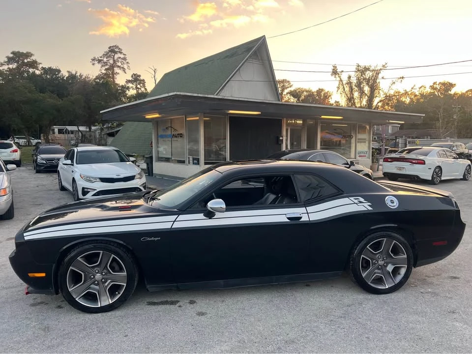2012 Dodge Challenger 3rd Gen - Image 6 of 14