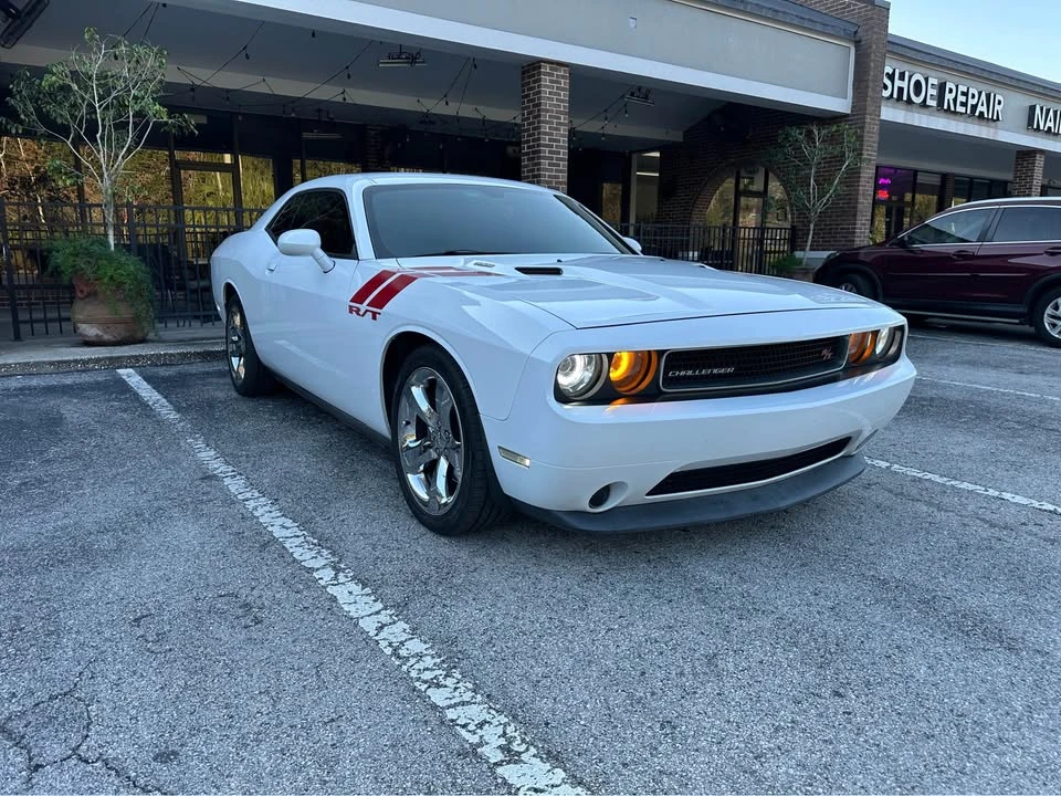 2012 Dodge Challenger 3rd Gen - Image 16 of 20