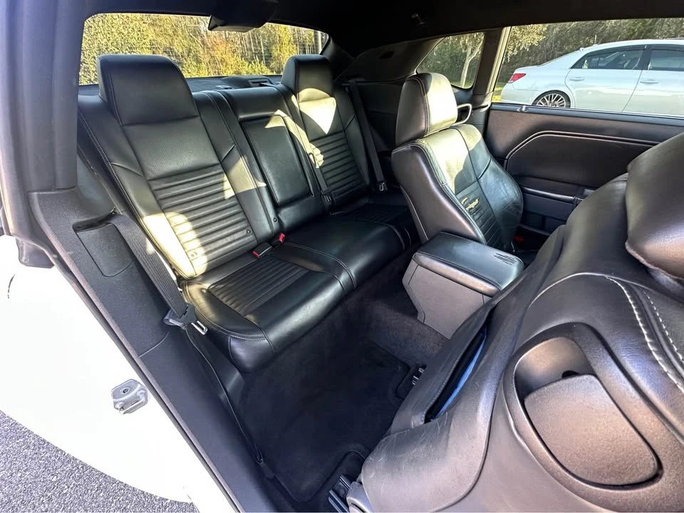 2012 Dodge Challenger 3rd Gen - Image 9 of 20