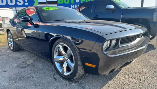 2012 Dodge Challenger R/T Coupe