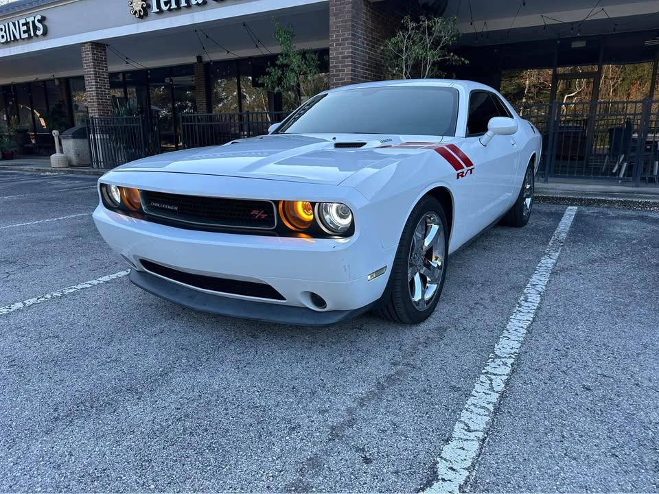 2012 Dodge Challenger 3rd Gen - Image 17 of 20