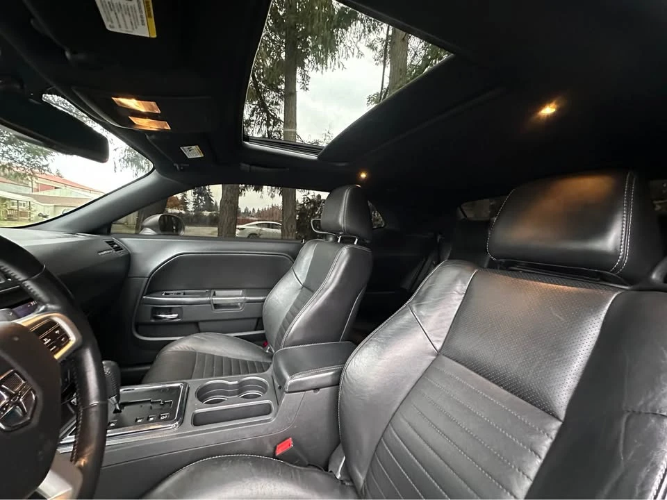2012 Dodge Challenger 3rd Gen - Image 13 of 14