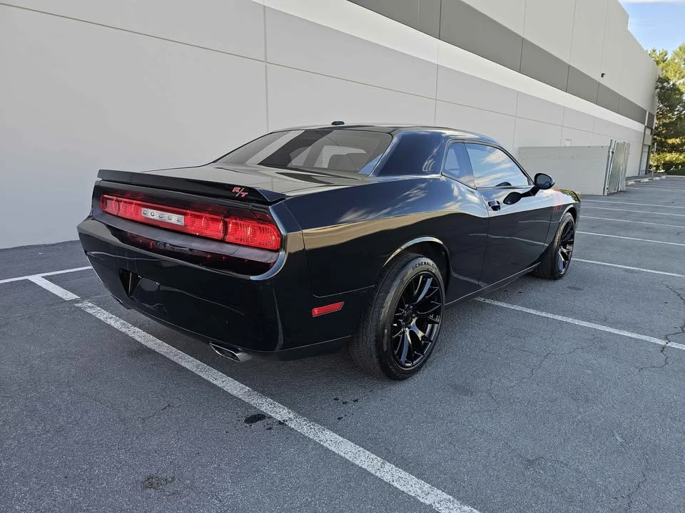 2012 Dodge Challenger 3rd Gen - Image 3 of 8