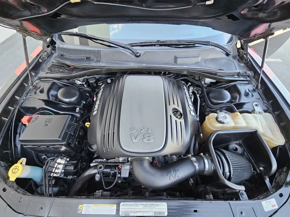 2012 Dodge Challenger 3rd Gen - Image 7 of 8