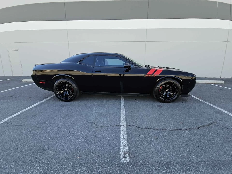 2012 Dodge Challenger 3rd Gen - Image 4 of 8