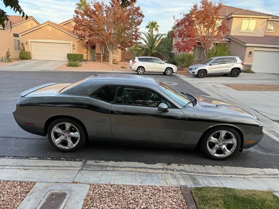 2012 Dodge Challenger 3rd Gen - Image 6 of 14