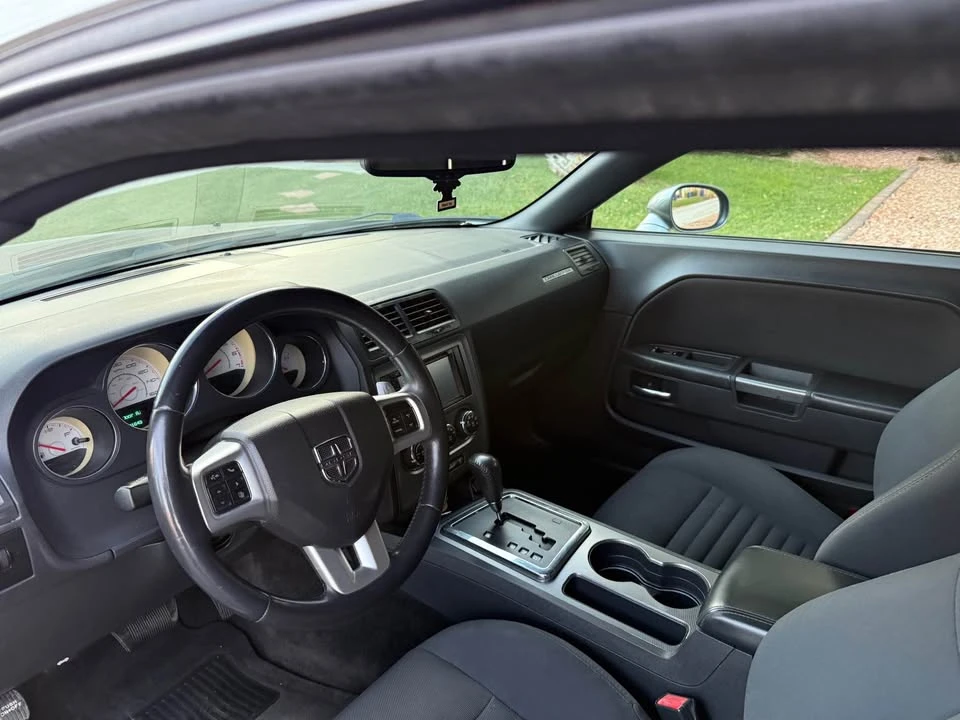 2012 Dodge Challenger 3rd Gen - Image 10 of 14