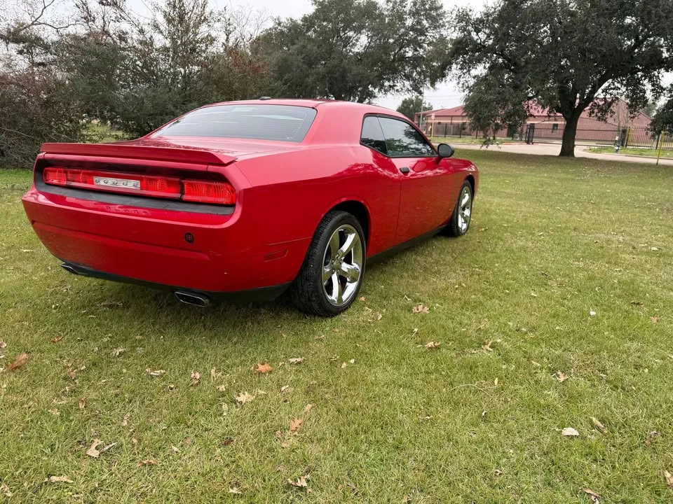 2012 Dodge Challenger 3rd Gen - Image 6 of 8