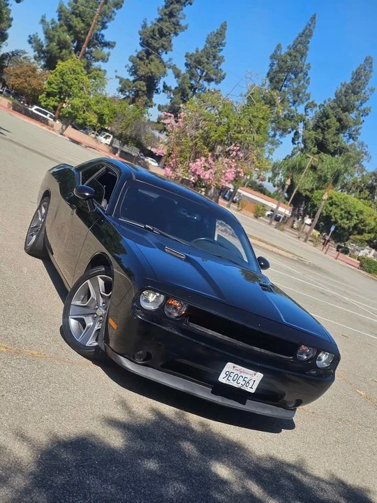 2012 Dodge Challenger 3rd Gen - Image 6 of 20