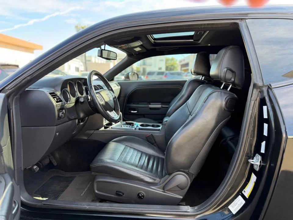 2012 Dodge Challenger 3rd Gen - Image 11 of 20
