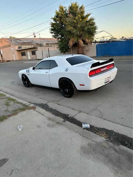 2012 Dodge Challenger 3rd Gen - Image 3 of 5