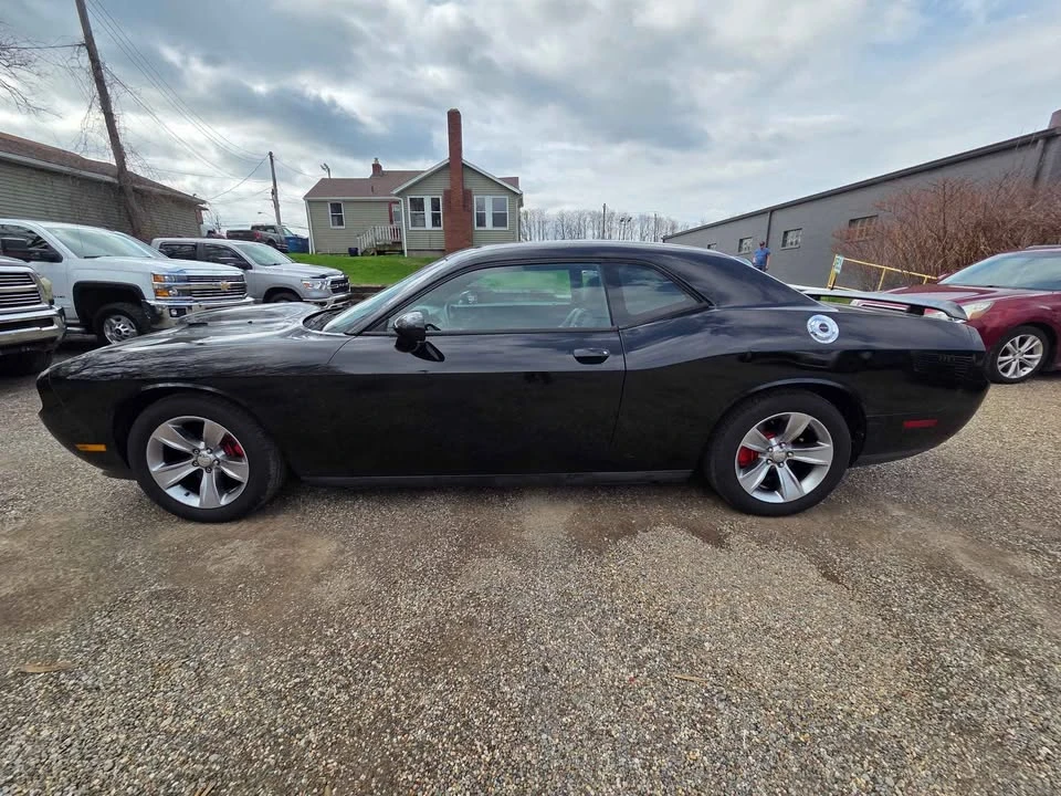2012 Dodge Challenger 3rd Gen - Image 8 of 11