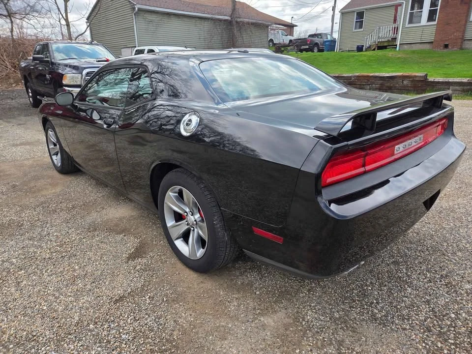 2012 Dodge Challenger 3rd Gen - Image 7 of 11