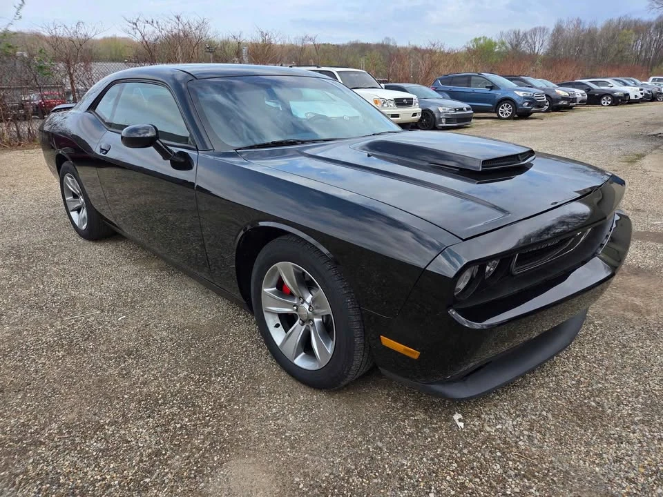 2012 Dodge Challenger 3rd Gen - Image 3 of 11