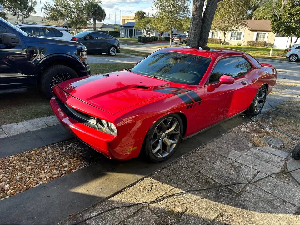 2012 Dodge Challenger 3rd Gen - Image 3 of 13