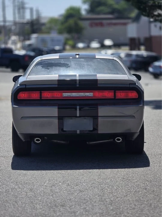 2012 Dodge Challenger 3rd Gen - Image 6 of 16