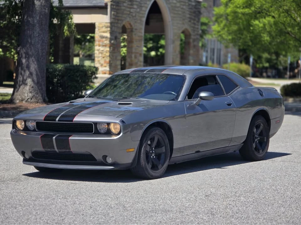 2012 Dodge Challenger 3rd Gen - Image 11 of 16