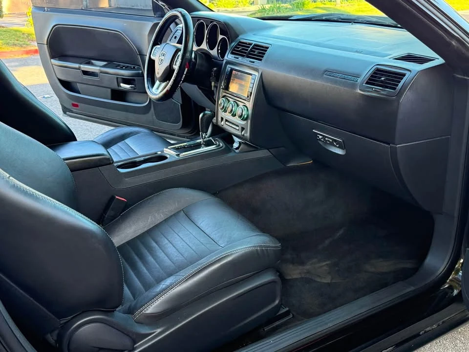 2012 Dodge Challenger 3rd Gen - Image 9 of 20
