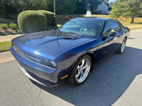 2012 Dodge Challenger R/T Coupe