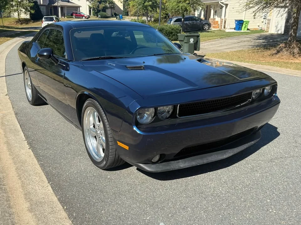 2012 Dodge Challenger 3rd Gen - Image 3 of 17