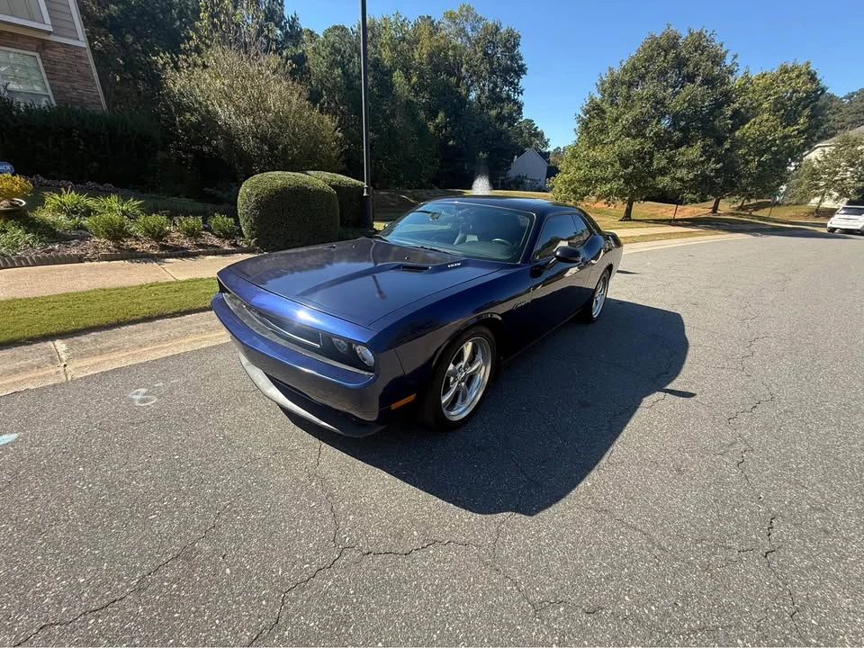 2012 Dodge Challenger 3rd Gen - Image 7 of 17