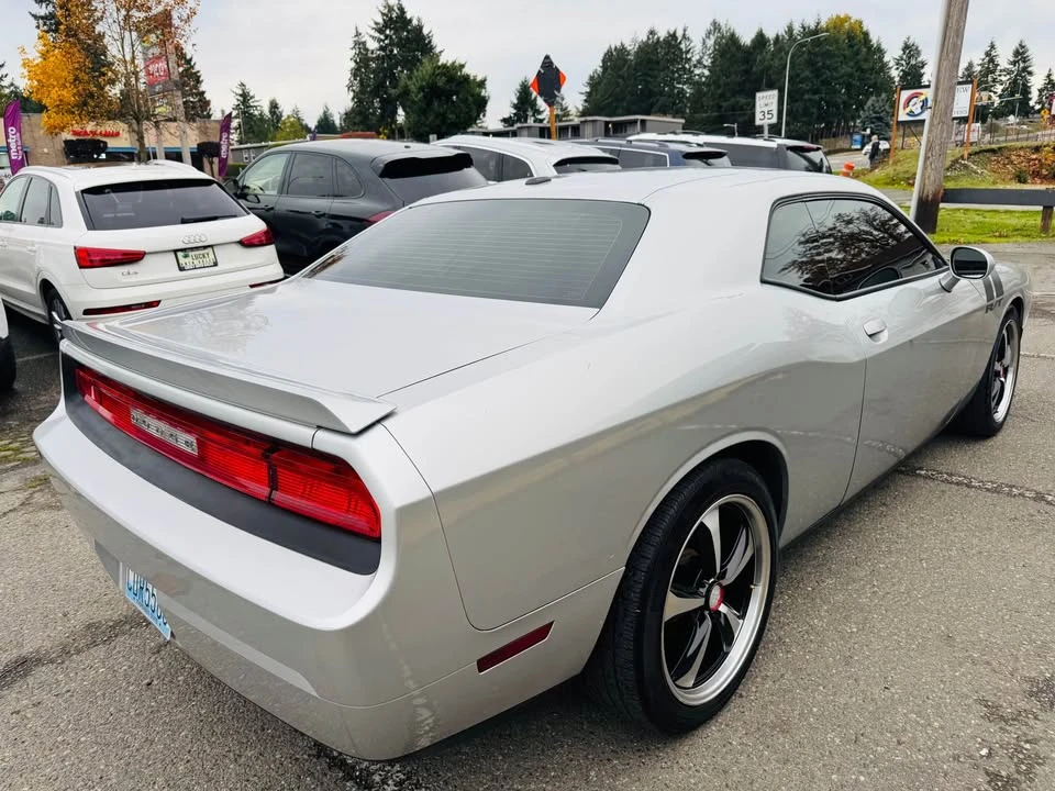 2012 Dodge Challenger 3rd Gen - Image 5 of 16