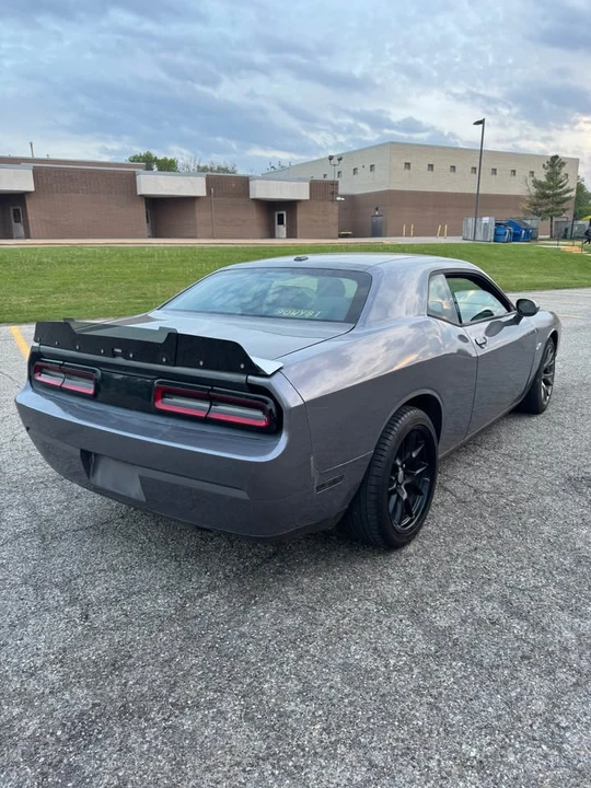 2012 Dodge Challenger 3rd Gen - Image 5 of 15
