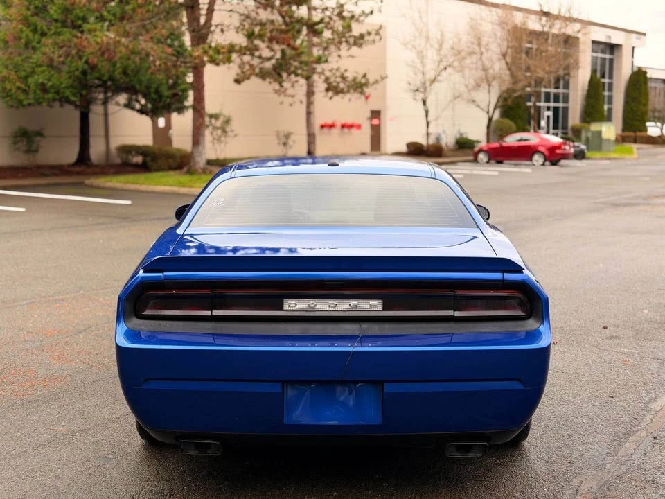 2012 Dodge Challenger 3rd Gen - Image 4 of 12