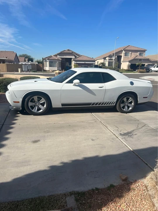 2012 Dodge Challenger 3rd Gen - Image 4 of 6