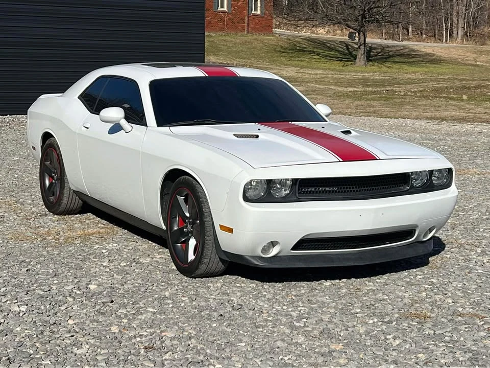 2012 Dodge Challenger 3rd Gen - Image 7 of 12