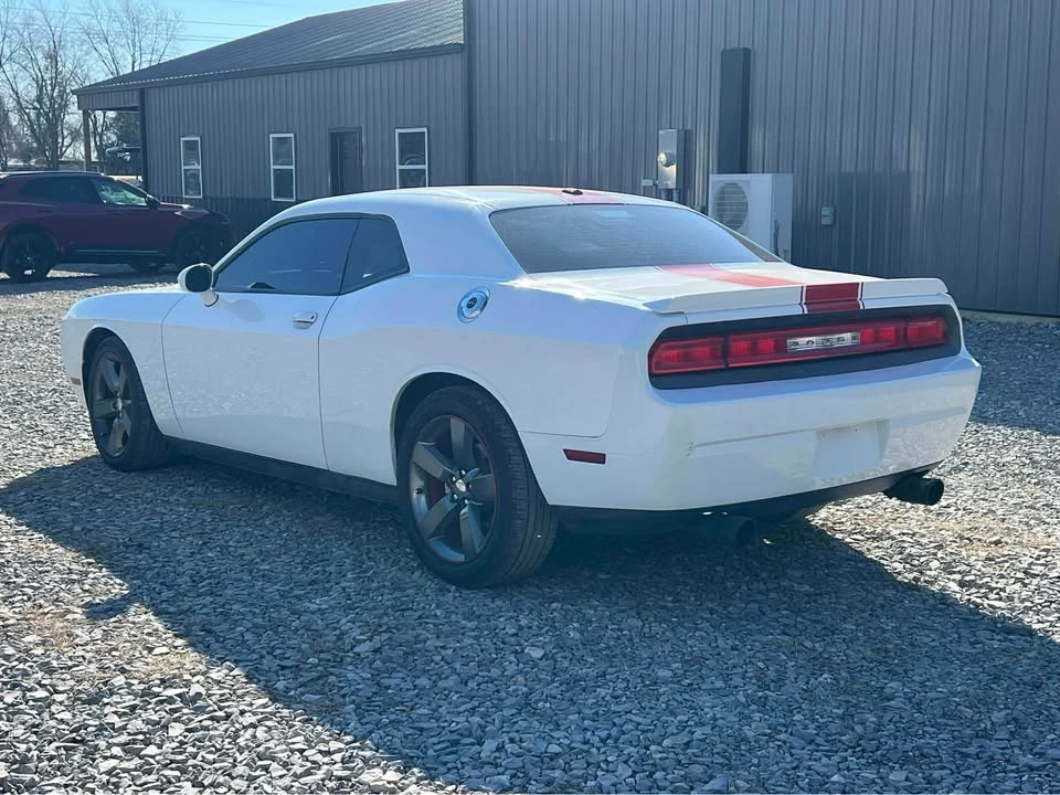 2012 Dodge Challenger 3rd Gen - Image 3 of 12