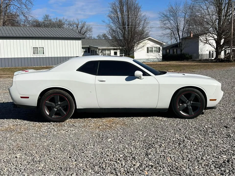 2012 Dodge Challenger 3rd Gen - Image 6 of 12
