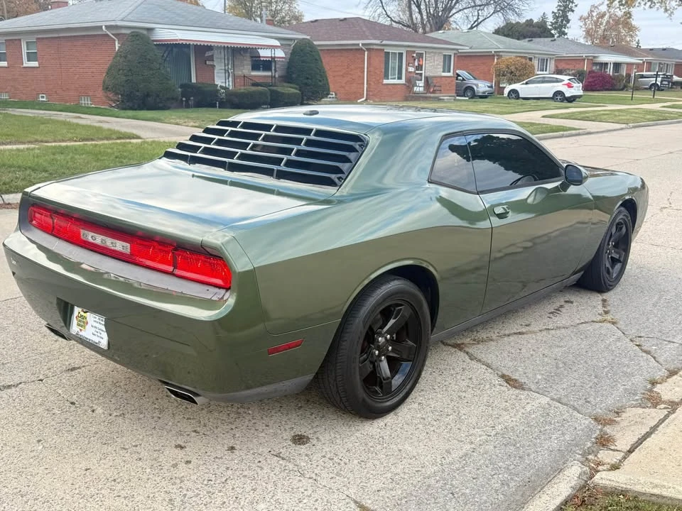 2012 Dodge Challenger 3rd Gen - Image 4 of 13