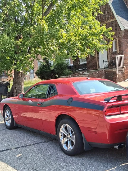 2012 Dodge Challenger 3rd Gen - Image 4 of 5