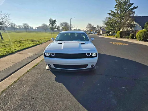2012 Dodge Challenger SE