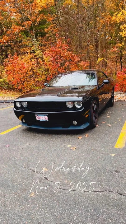 2012 Dodge Challenger SRT8 & 392 3rd Gen - Image 3 of 3