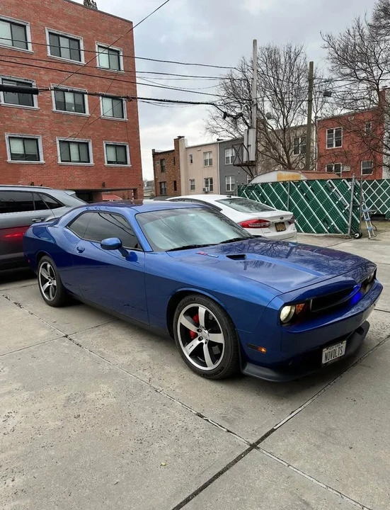 2012 Dodge Challenger SRT8 & 392 3rd Gen - Image 4 of 5