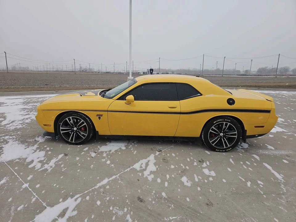 2012 Dodge Challenger SRT8 & 392 3rd Gen - Image 10 of 18