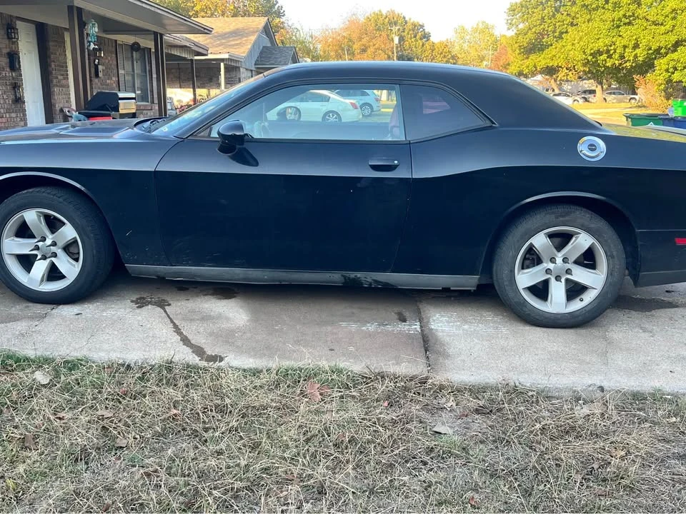2012 Dodge Challenger 3rd Gen - Image 2 of 4