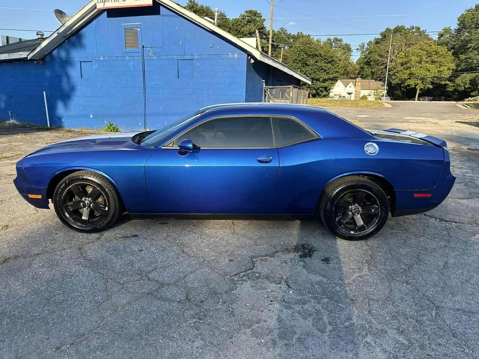 2012 Dodge Challenger 3rd Gen - Image 5 of 17