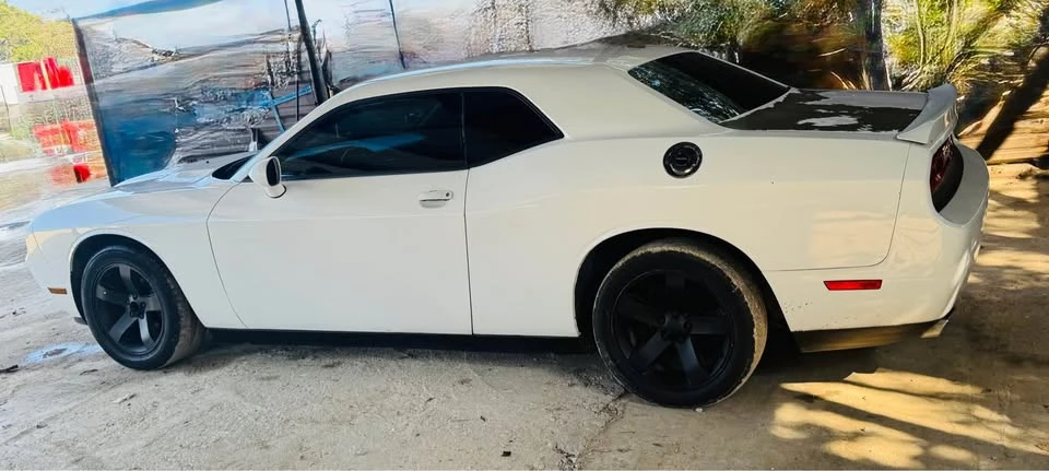 2012 Dodge Challenger 3rd Gen - Image 5 of 8