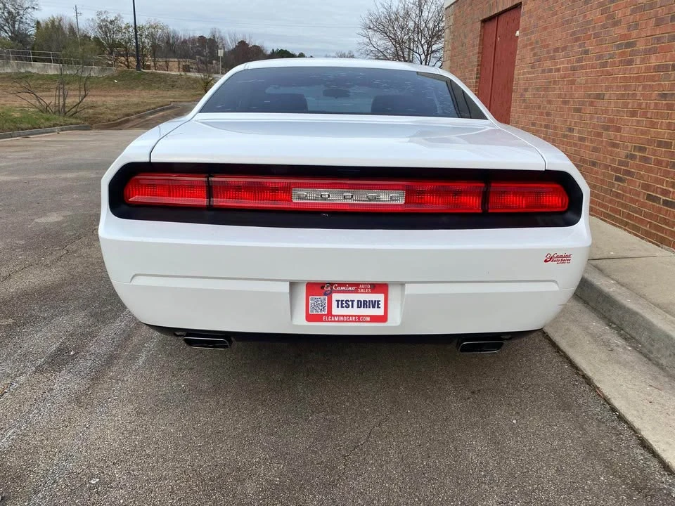 2012 Dodge Challenger 3rd Gen - Image 4 of 18