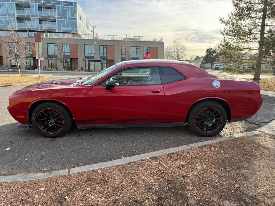 2012 Dodge Challenger 3rd Gen - Image 6 of 12