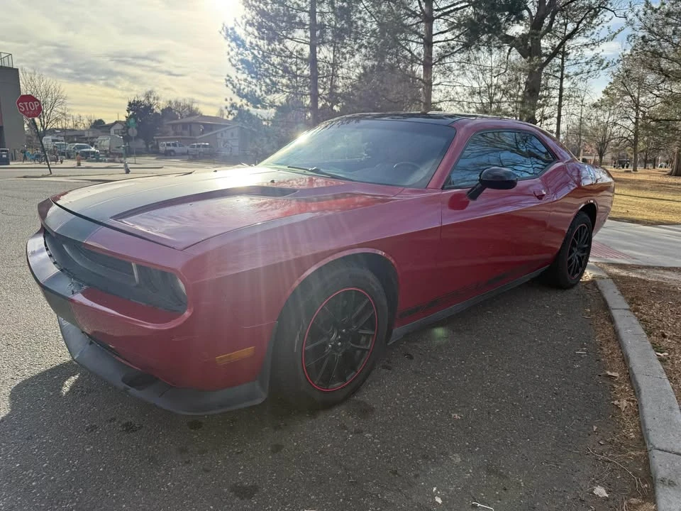 2012 Dodge Challenger 3rd Gen - Image 5 of 12
